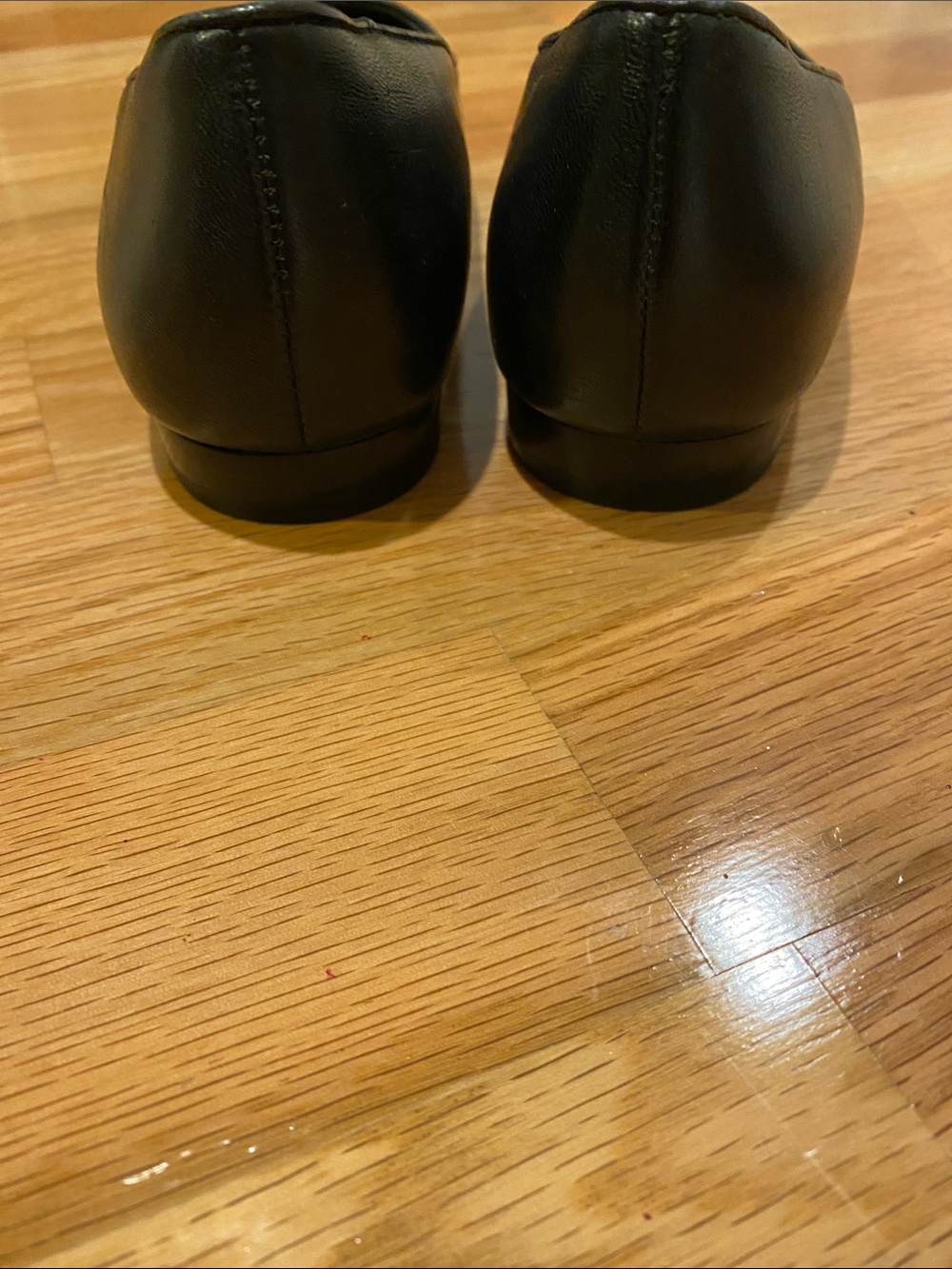Michael Kors Black Leather Logo Round-Toe Flats - Picture 5 of 9